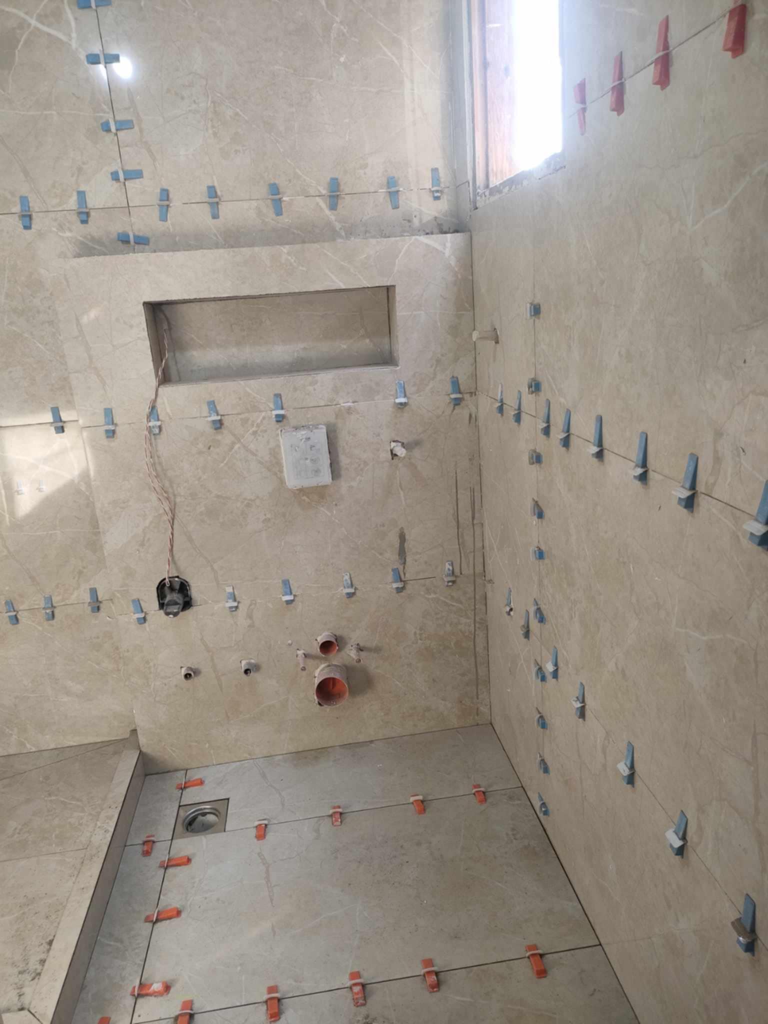 عمل منجز — مبلط الرياض